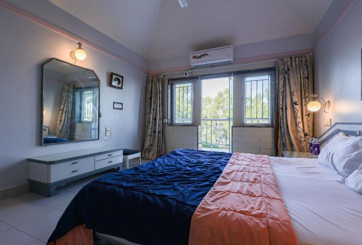 Valleycrest Villa With Swimming Pool Mahābaleshwar Exterior foto